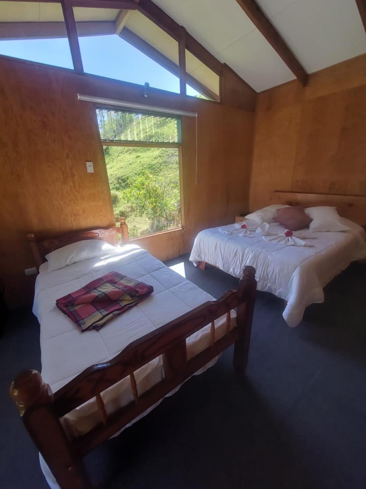 Los Lagos Lodge San Gerardo de Dota Exteriör bild